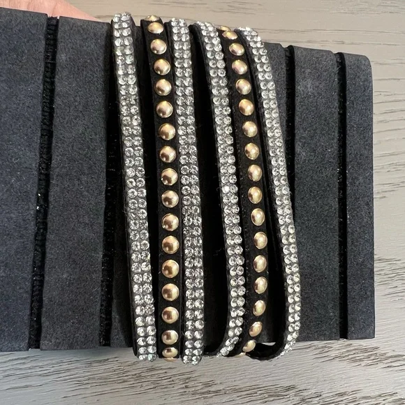 Paparazzi Stylish Bracelet/Hand Wraps‎ with Studs and Beads - Picture 2 of 6